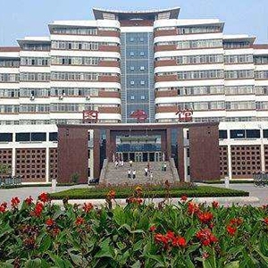 濱州某大學(xué)校內(nèi)建筑鑒定